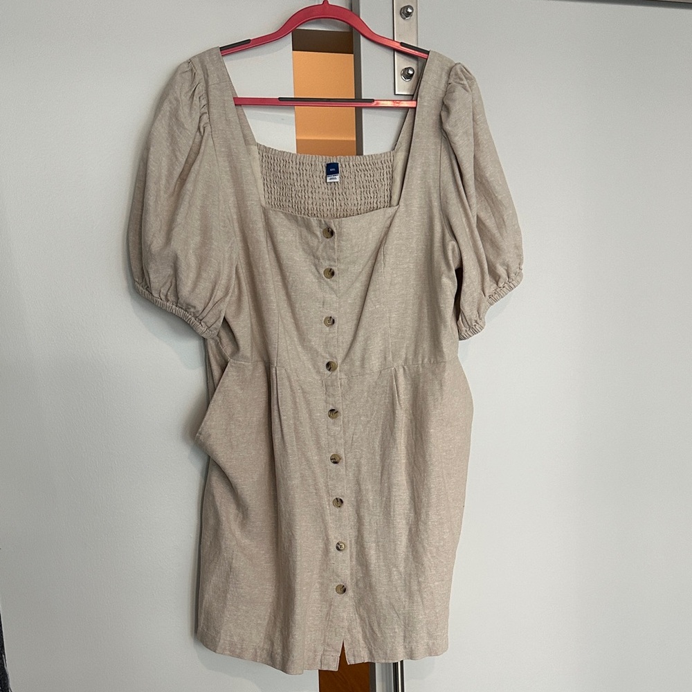 Elegant Beige Puff Sleeve Top